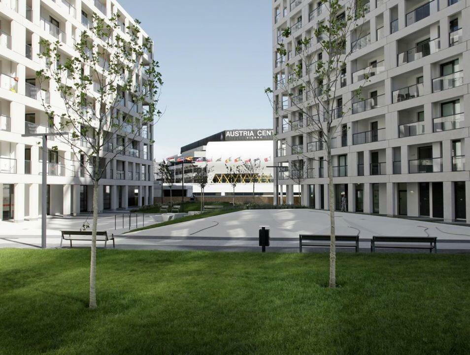 Amazing Austria Center Apartment Near Uno City Βιέννη Εξωτερικό φωτογραφία