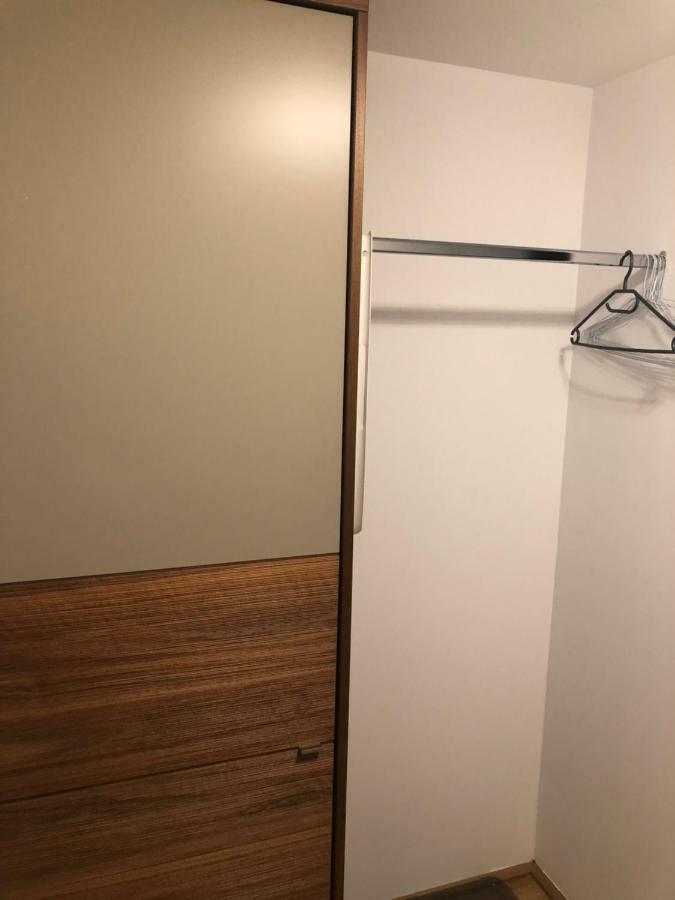 Amazing Austria Center Apartment Near Uno City Βιέννη Εξωτερικό φωτογραφία